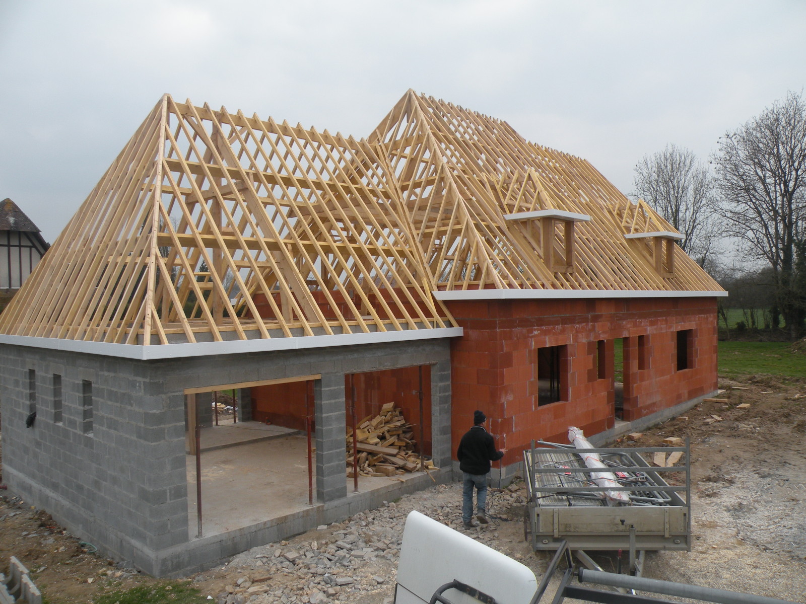 Entreprise de charpente à Croix-Fonsomme